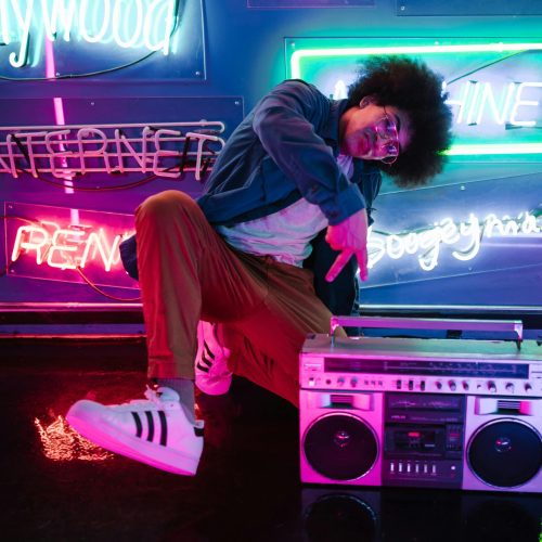 TikTok et streaming : comment les Gen Z et Alpha révolutionnent l'écoute musicale